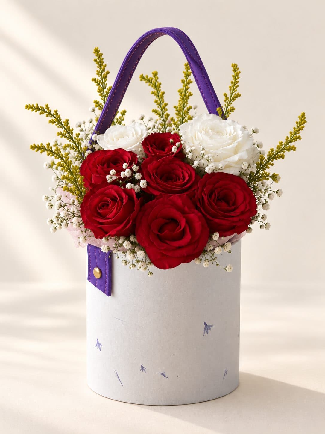 The Keepsake Hatbox — Winter Romance